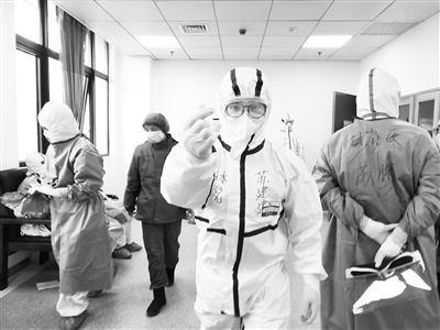 戰(zhàn)“疫”日記丨“這是我26年人生中最正確、最無悔的選擇”