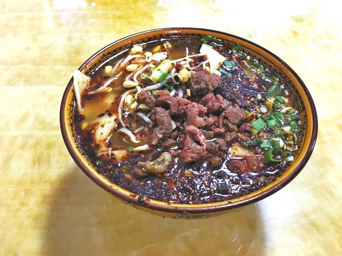 徽成盆地 獨(dú)特地域造就不一樣的美食