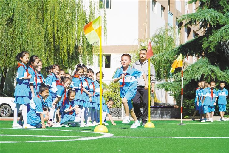 我們開學(xué)了！