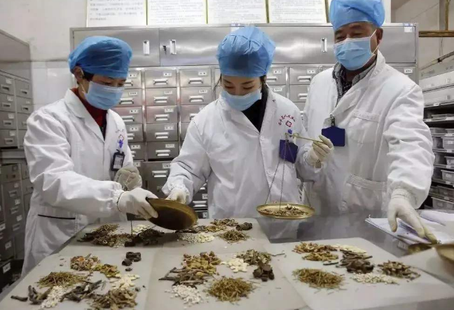 新冠肺炎疫情人物同防市民如何做？請看這里！