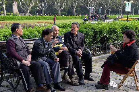 甘肅省60歲以上老年人超446萬養(yǎng)老專業(yè)護理員缺口達(dá)40%