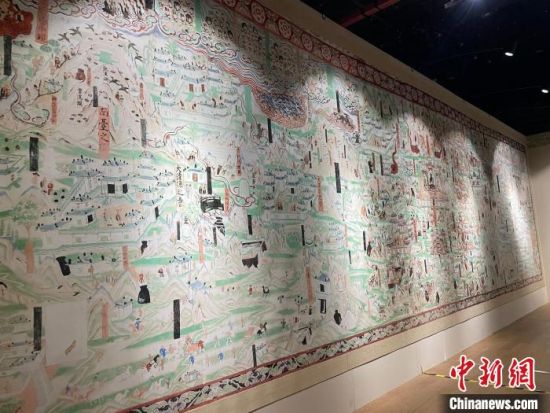 圖為展覽現(xiàn)場?！〗瓧顭?攝