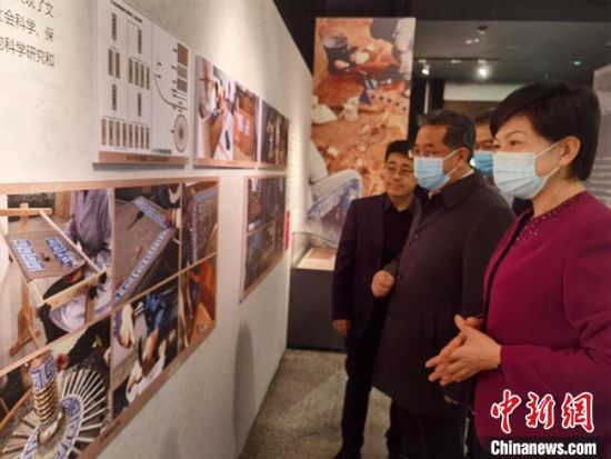 圖為展覽現(xiàn)場?！●T志軍 攝