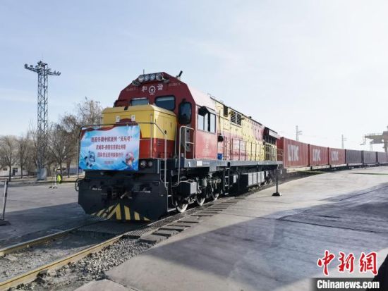 甘肅企業(yè)走出去“危中育新機(jī)” “借船出?！蓖貒?guó)際市場(chǎng)